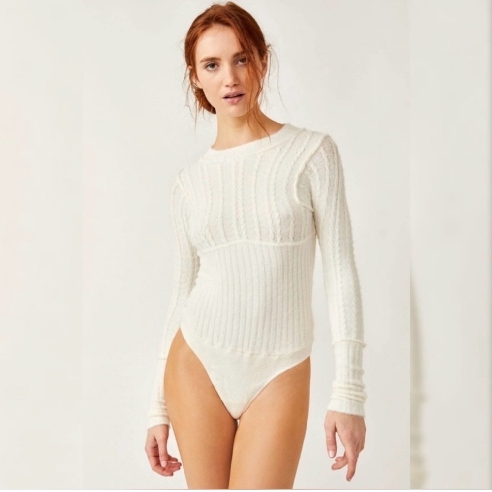 x Intimately FP Keep Me Warm Bodysuit In Coconut Milk
FREE PEOPLE